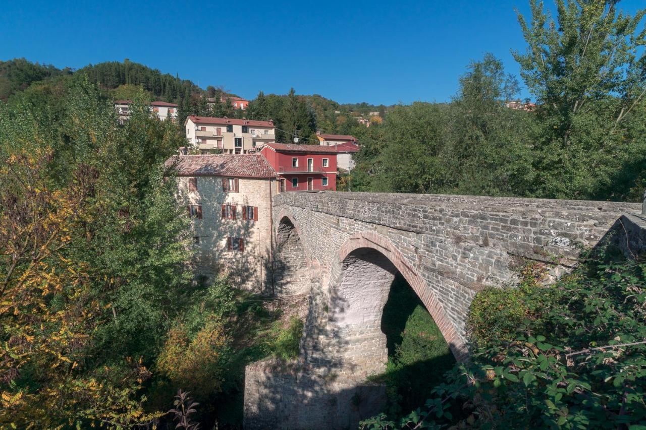 La Casa Sul Ponte Villa Mercatello sul Metauro Exterior foto